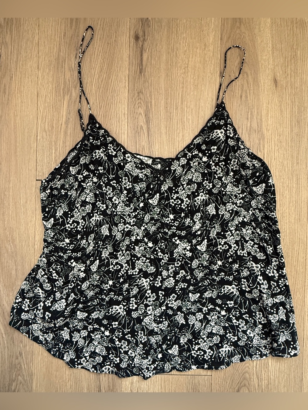 Free People Intimately Black & White Floral Flowy Tank Top Size Large Adj Straps